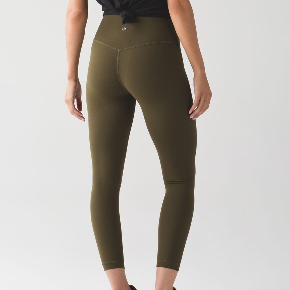 Lululemon Align Pant 7/8 leggings in Dark Green